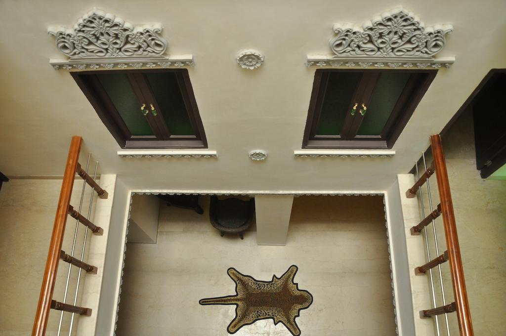 Hotel Lake Paradise Udaipur Exterior photo